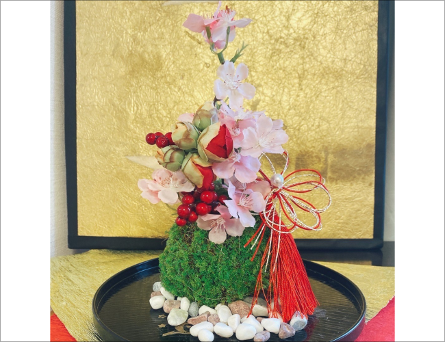桜の苔玉フラワーアレンジ