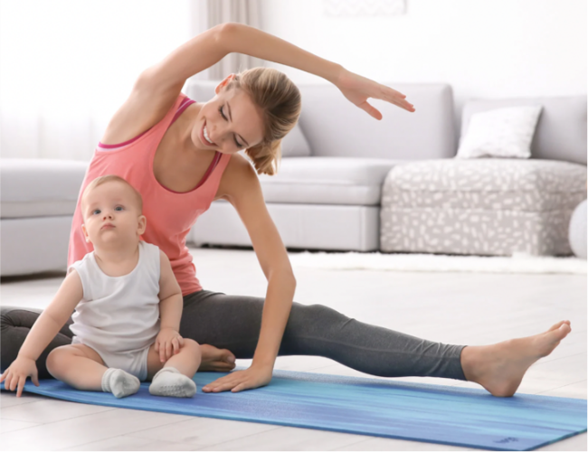 親子ヨガと絵本のよみきかせ