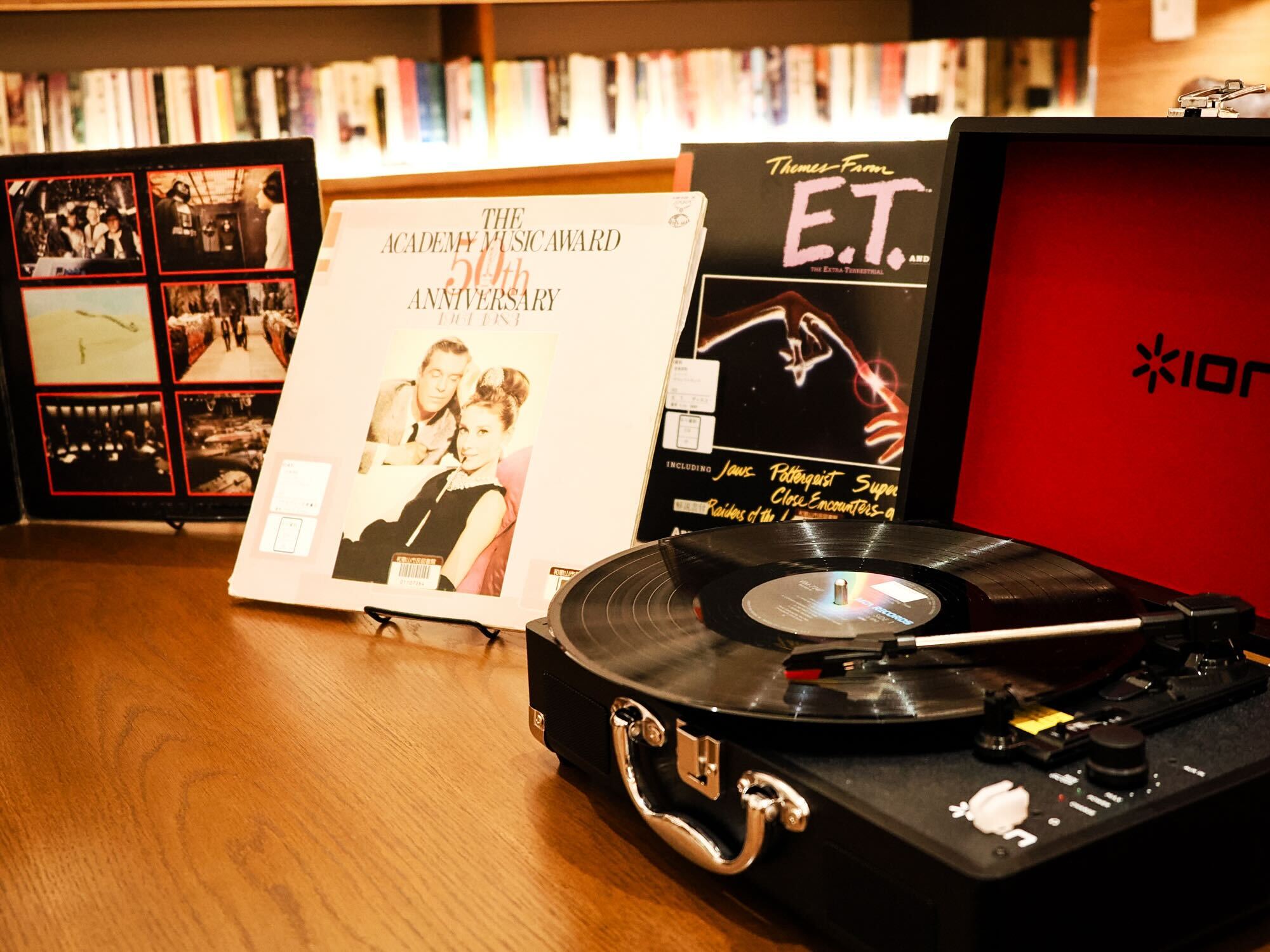 レコードで聞く映画音楽の世界　～ティファニーで朝食を/ゴッドファーザー/E.T./サウンドオブミュージックなど～