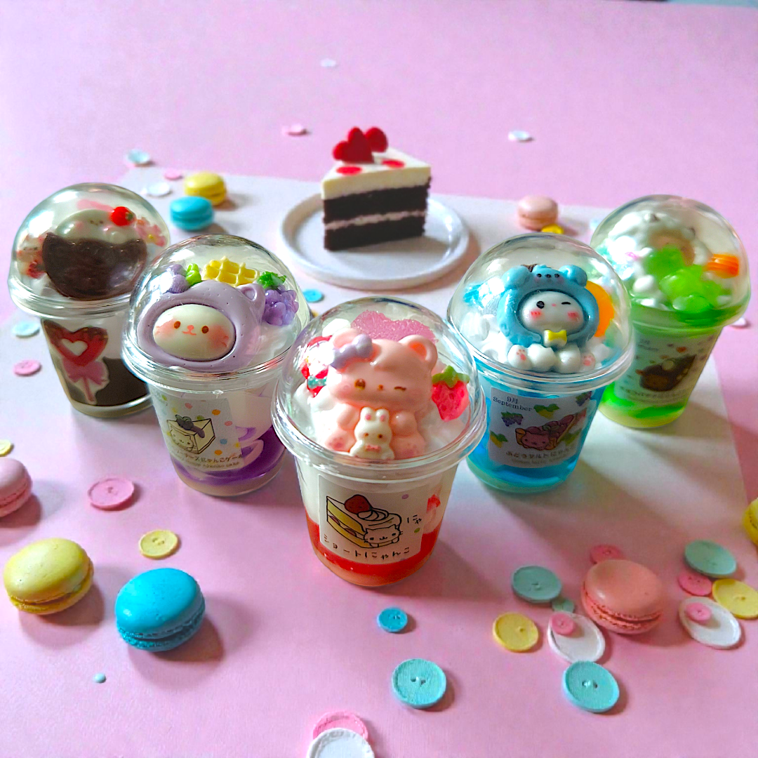 【中央】推しカラーのミニパフェチャーム②