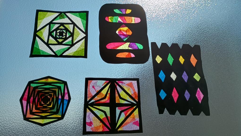 英語でアートワークショップ オリジナルの窓飾りを作ろう♪